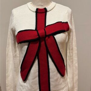 Women's White and Red Sweater